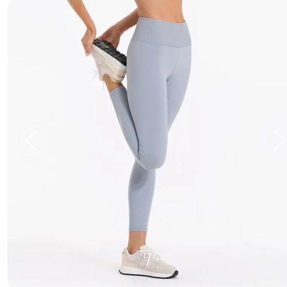 Vuori Pants - Vuori Women's Light Blue High-Waisted Ribbed Studio Leggings Soft Cloud Size L
